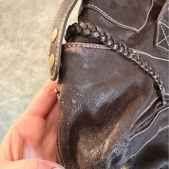 Danier dark brown genuine leather duffle shoulder bag - Picture 10 of 15